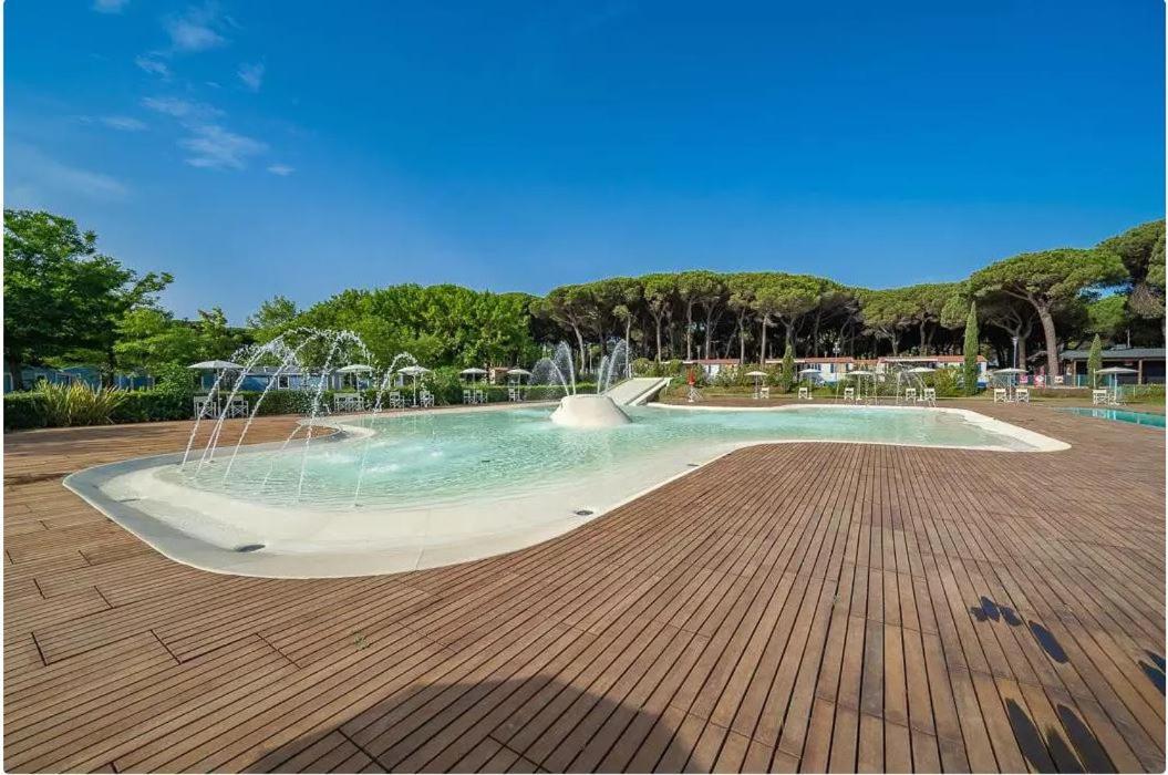 Vacanceselect Mobil Homes - Camping Pineta Sul Mare Camping Village Чезенатіко Екстер'єр фото