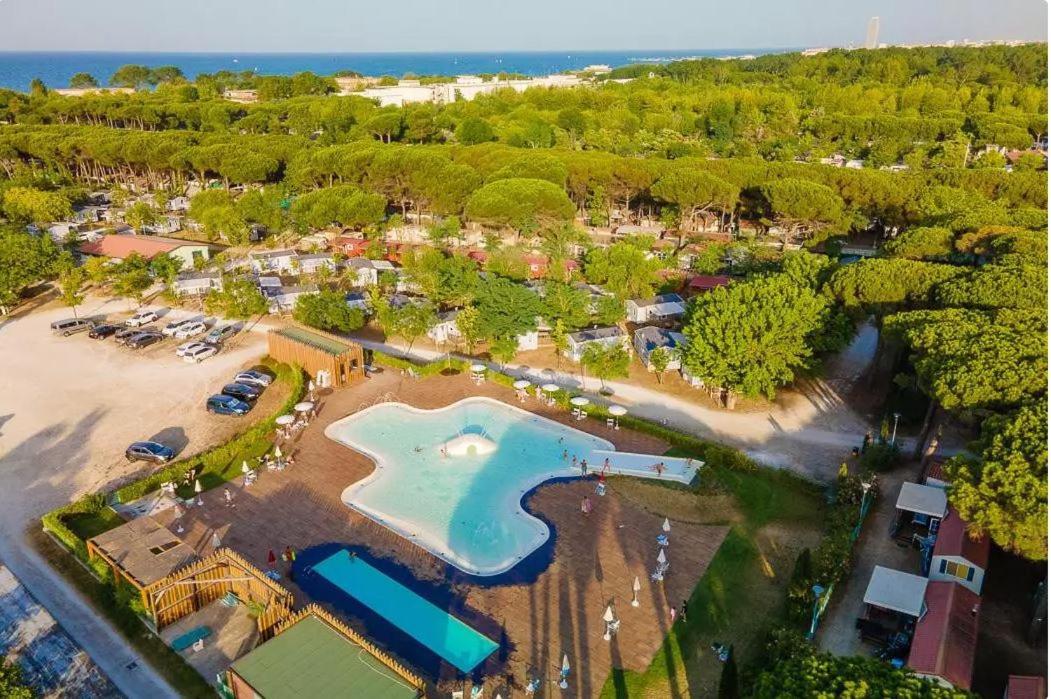 Vacanceselect Mobil Homes - Camping Pineta Sul Mare Camping Village Чезенатіко Екстер'єр фото